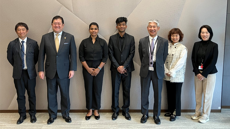 三井物産インド奨学基金